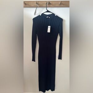 Elegant Navy Ribbed Dress